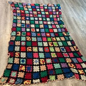 Vintage Flower Square Afghan